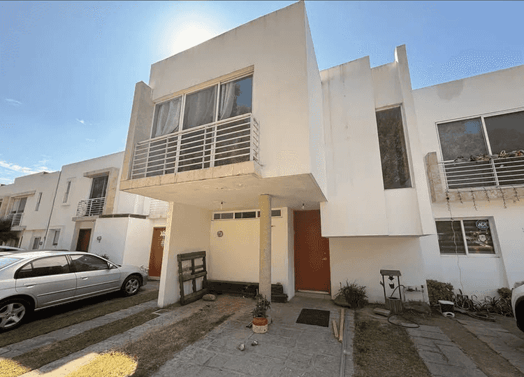 casa en venta boulevard la loma la loma residencial tlajomulco de zuniga jalisco piKE8oA